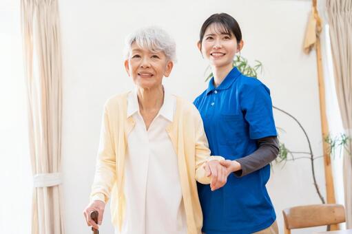 病院付き添いのイメージ